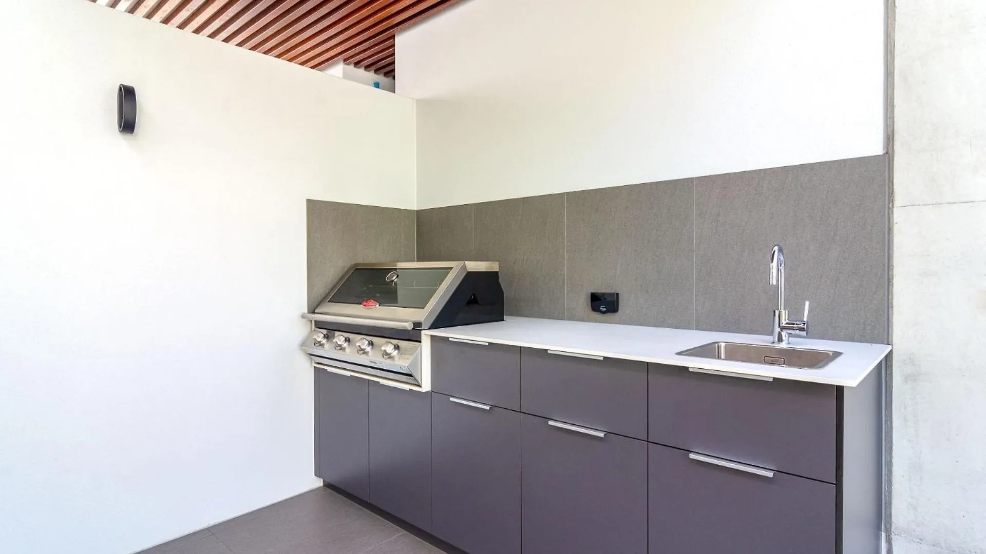 Aria Villa 2 פורט דוגלאס 0*,  אוסטרליה